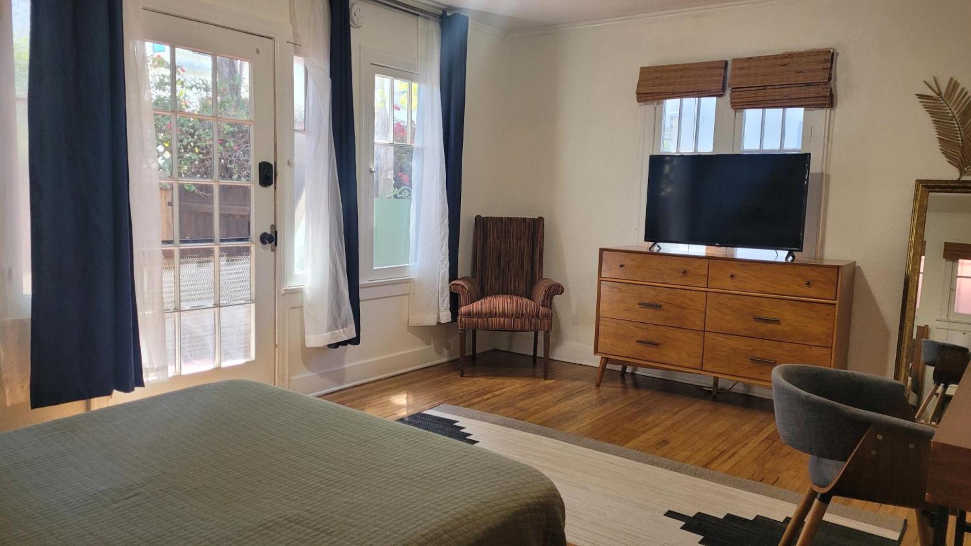 Charming With Private Patio Apartamento *